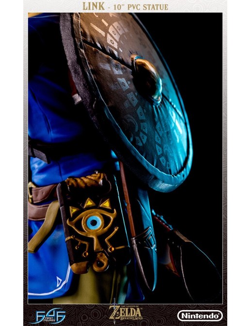 First 4 Figures The Legend of Zelda Breath of the Wild Link