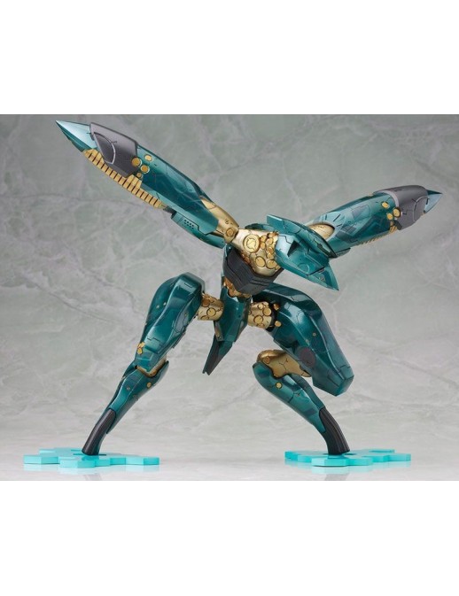 Kotobukiya Metal Gear Solid 4 Guns of the Patriot Metal Gear Ray 1/100 Scale Model Kit