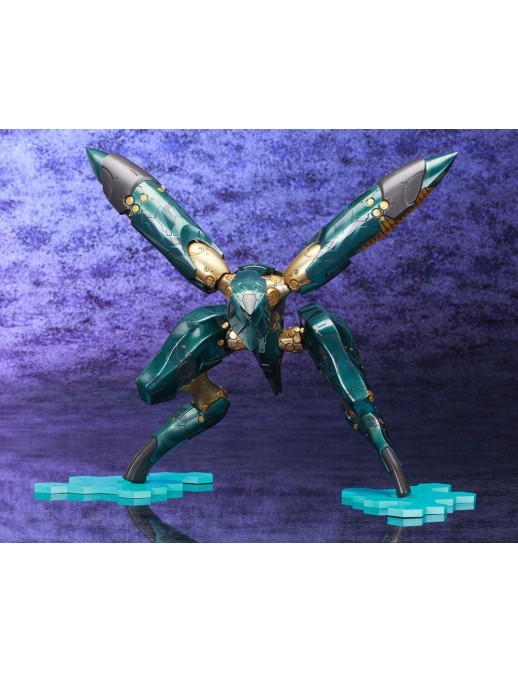 Kotobukiya Metal Gear Solid 4 Guns of the Patriot Metal Gear Ray 1/100 Scale Model Kit