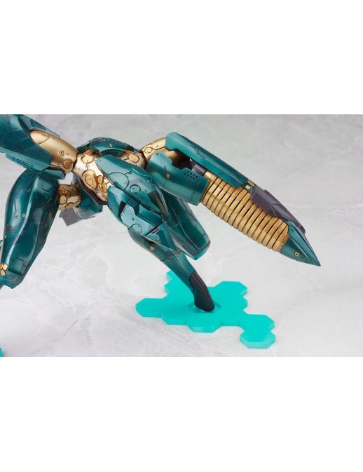 Kotobukiya Metal Gear Solid 4 Guns of the Patriot Metal Gear Ray 1/100 Scale Model Kit