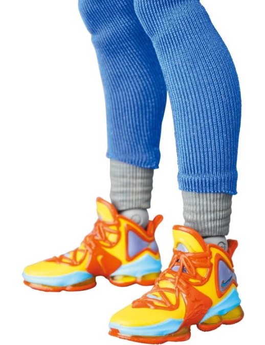 Medicom Toy MAFEX Space Jam A New Legacy LeBron James