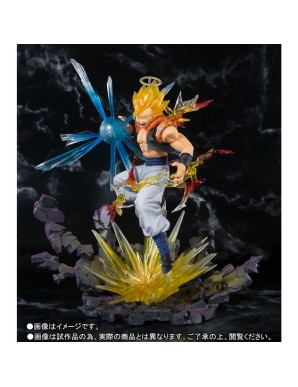 Bandai Figuarts Zero Dragon Ball Z Gogeta Super Saiyan